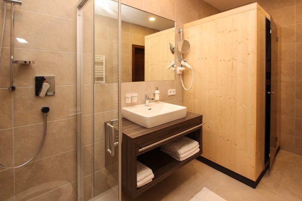 Lux Appartements อิสชเกิล ภายนอก รูปภาพ